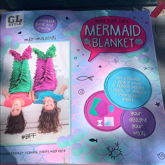 Make your own mermaid blanket kit - Picture 4 of 8